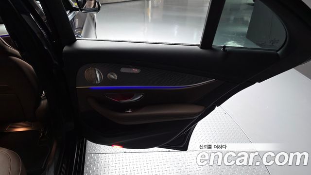 Mercedes-Benz E-Class E350 4MATIC Avantgarde