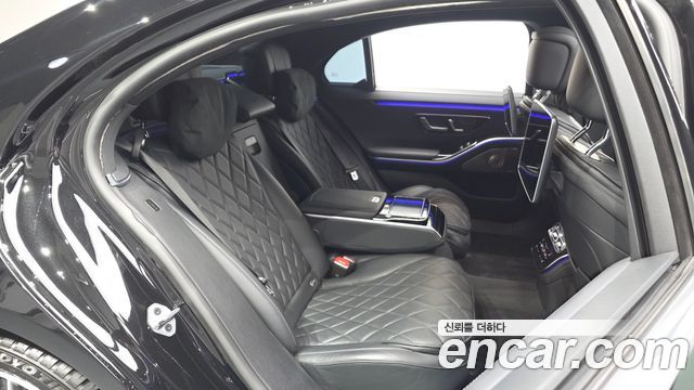 Mercedes-Benz S-Class S500L 4MATIC