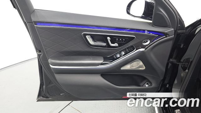 Mercedes-Benz S-Class S500L 4MATIC