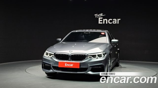 BMW 5-Series 530i xDrive M Sport Package Plus