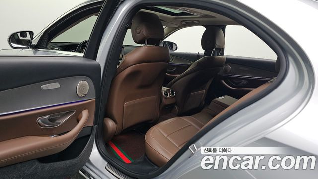 Mercedes-Benz E-Class E300 Avantgarde