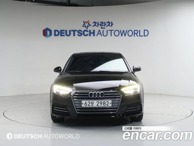 Audi A4 30 TDI Premium