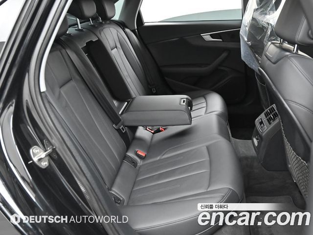 Audi A4 30 TDI Premium