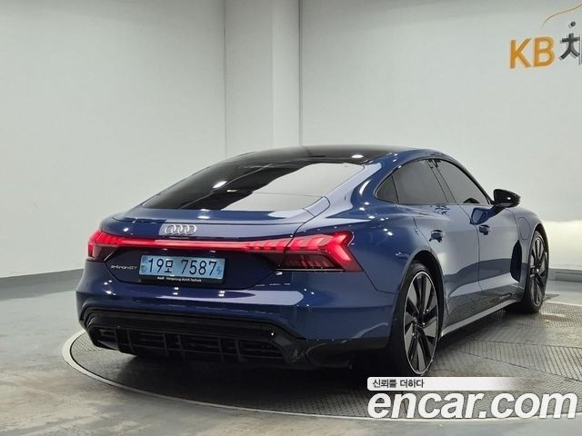 Audi e-tron GT GT quattro Premium