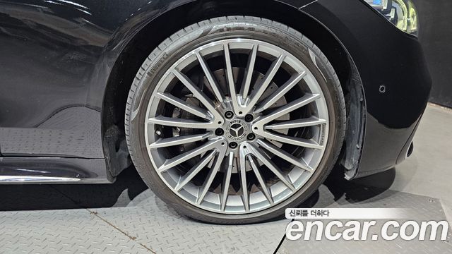 Mercedes-Benz S-Class S500L 4MATIC