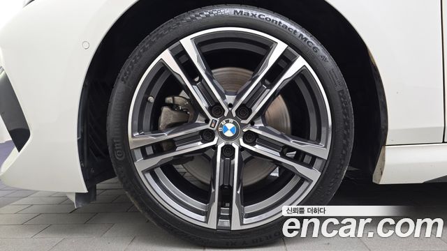 BMW 2-Series 220i M Sports