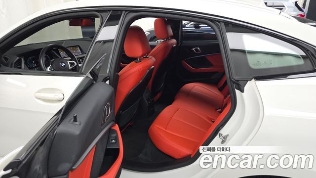 BMW 2-Series 220i M Sports