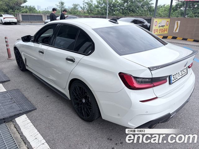 BMW 3-Series 330i M Sport