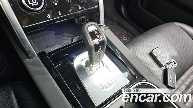 Land Rover Discovery Sport P250 SE