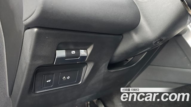 Land Rover Discovery Sport P250 SE
