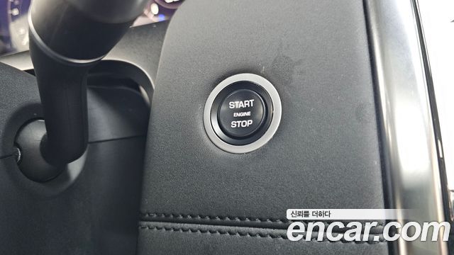 Land Rover Discovery Sport P250 SE