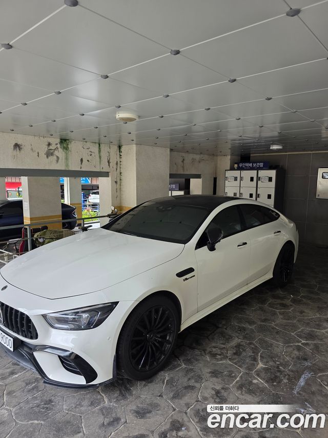 Mercedes-Benz AMG GT 4Door 43 4MATIC+