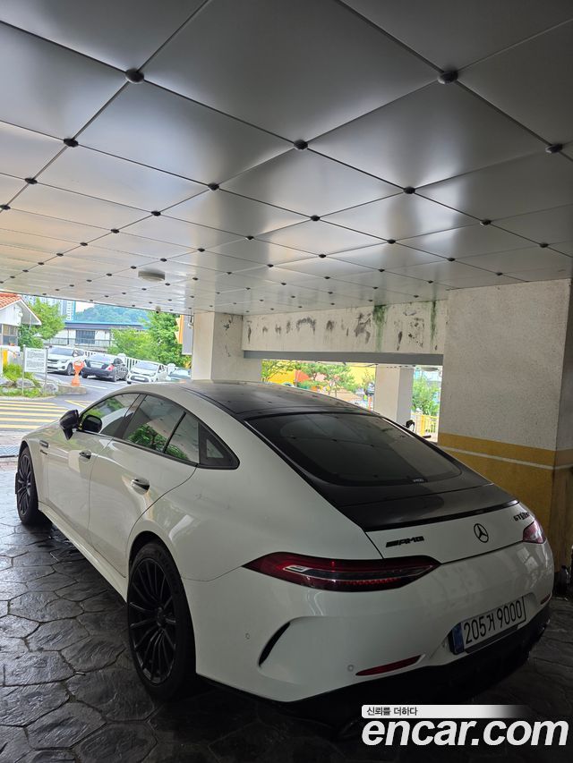 Mercedes-Benz AMG GT 4Door 43 4MATIC+