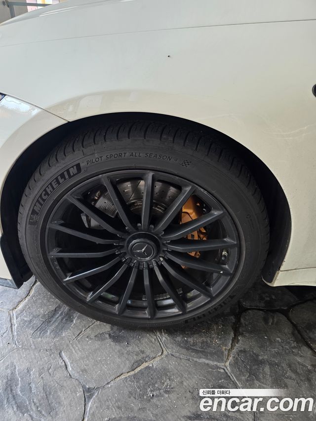Mercedes-Benz AMG GT 4Door 43 4MATIC+