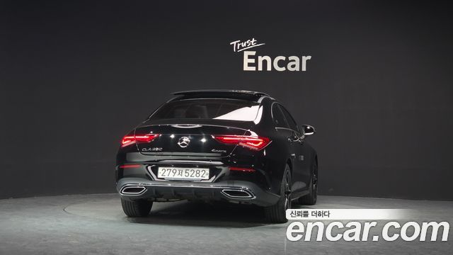 Mercedes-Benz CLA-Class CLA250 4MATIC