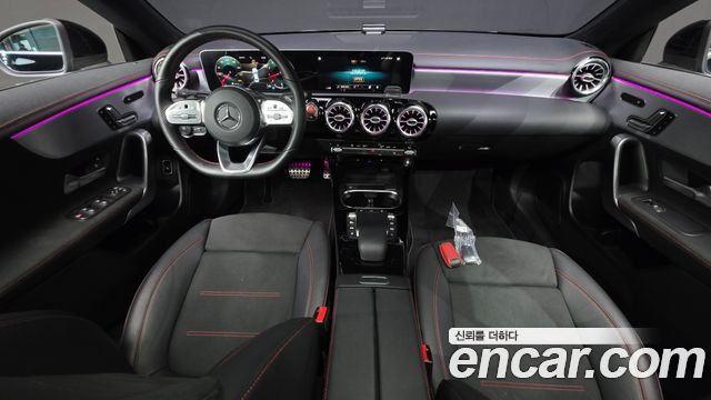 Mercedes-Benz CLA-Class CLA250 4MATIC