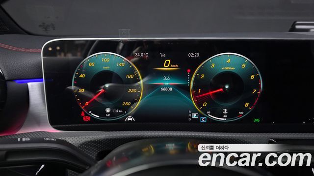 Mercedes-Benz CLA-Class CLA250 4MATIC