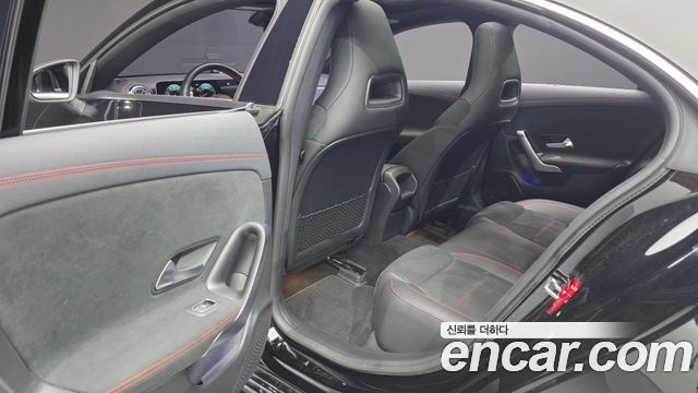 Mercedes-Benz CLA-Class CLA250 4MATIC