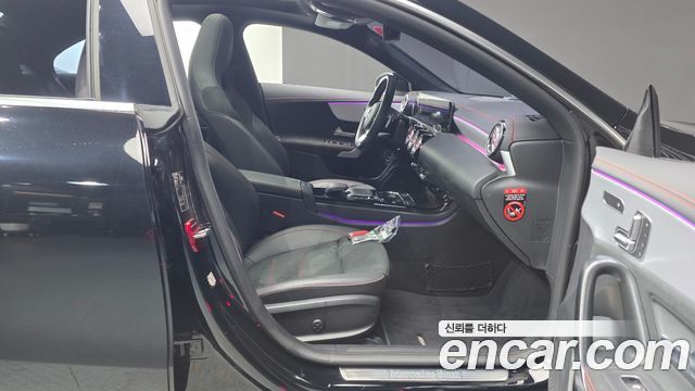 Mercedes-Benz CLA-Class CLA250 4MATIC