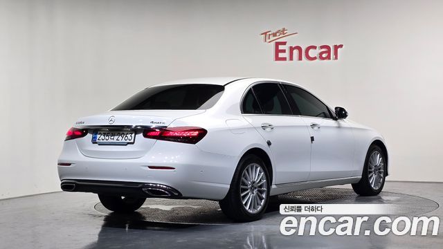 Mercedes-Benz E-Class E220d 4MATIC Exclusive
