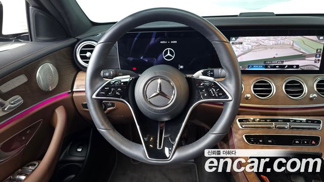 Mercedes-Benz E-Class E220d 4MATIC Exclusive