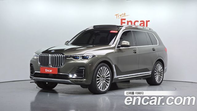BMW X7 xDrive 40i Design Pure Excellence 7-Seater