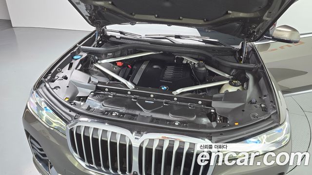 BMW X7 xDrive 40i Design Pure Excellence 7-Seater
