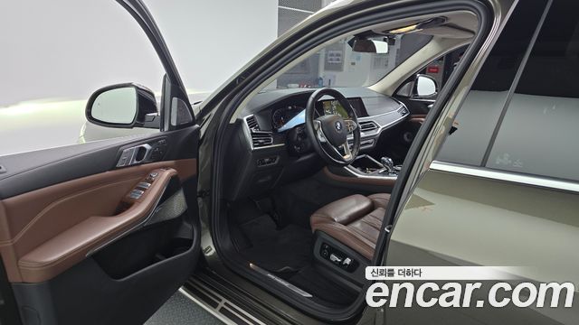 BMW X7 xDrive 40i Design Pure Excellence 7-Seater