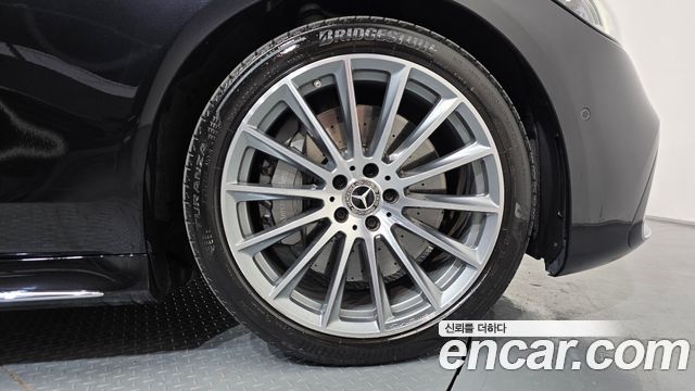 Mercedes-Benz S-Class S500L 4MATIC