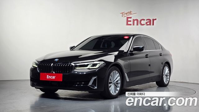 BMW 5-Series 530e Luxury