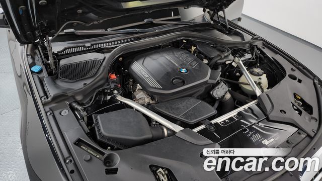 BMW 5-Series 520d Luxury Plus