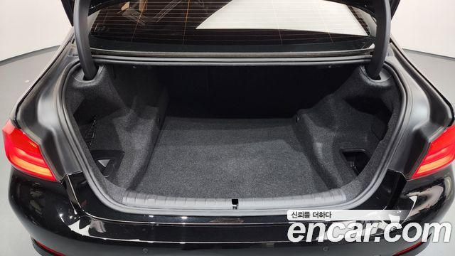 BMW 5-Series 520d Luxury Plus