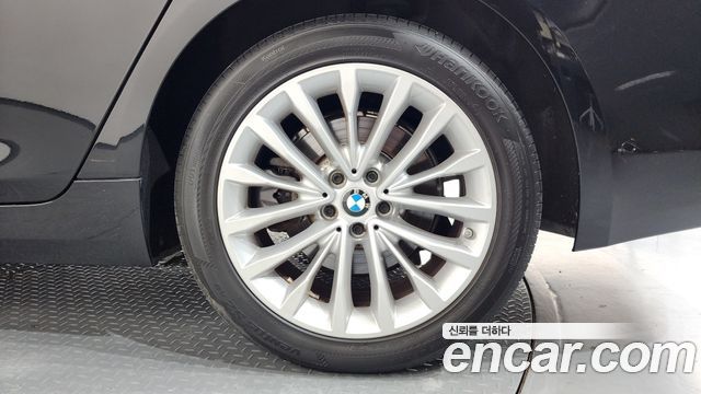 BMW 5-Series 520d Luxury Plus