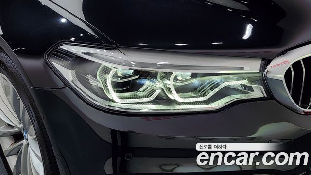 BMW 5-Series 520d Luxury Plus