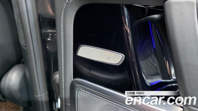 Mercedes-Benz G-Class AMG G63 Manufaktur