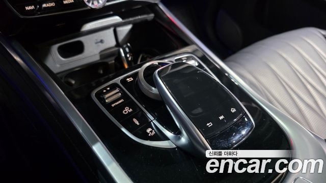 Mercedes-Benz G-Class AMG G63 Manufaktur
