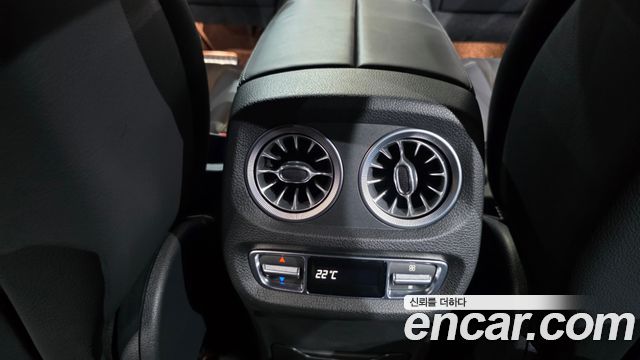 Mercedes-Benz G-Class AMG G63 Manufaktur