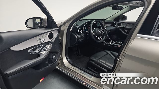 Mercedes-Benz C-Class C200 Avantgarde