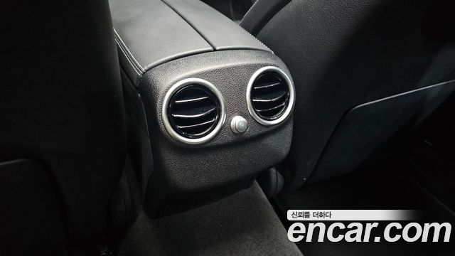 Mercedes-Benz C-Class C200 Avantgarde