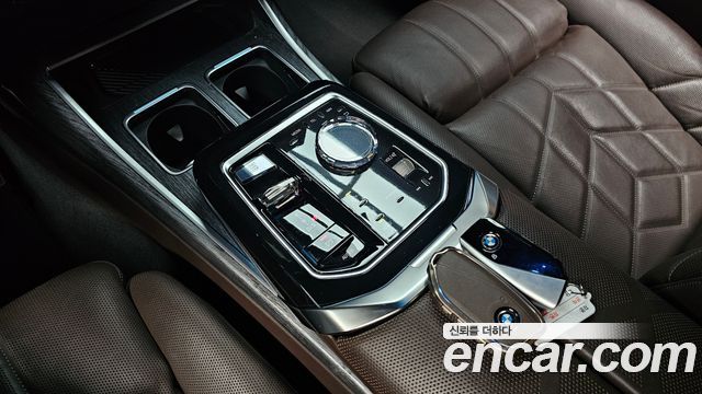 BMW 7-Series 740i sDrive M Sport