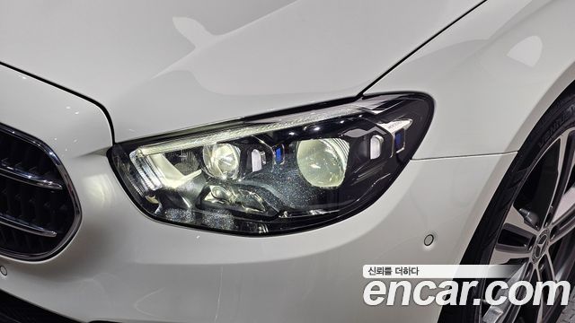 Mercedes-Benz E-Class E350 4MATIC Avantgarde