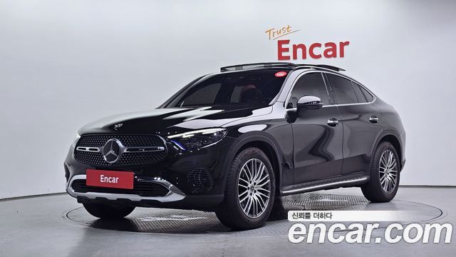 Mercedes-Benz GLC-Class GLC300 4MATIC Avnatgarde Coupe