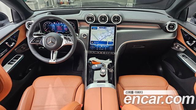 Mercedes-Benz GLC-Class GLC300 4MATIC Avnatgarde Coupe