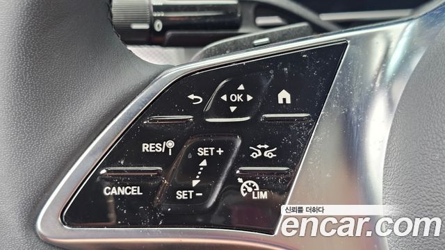 Mercedes-Benz GLC-Class GLC300 4MATIC Avnatgarde Coupe