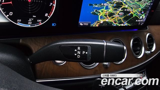 Mercedes-Benz E-Class E300e Exclusive