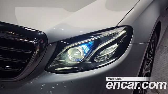 Mercedes-Benz E-Class E300e Exclusive