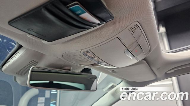 Mercedes-Benz E-Class E300e Exclusive