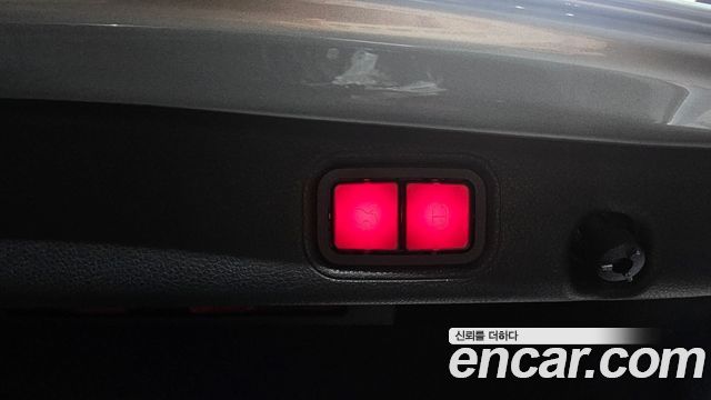 Mercedes-Benz E-Class E300e Exclusive