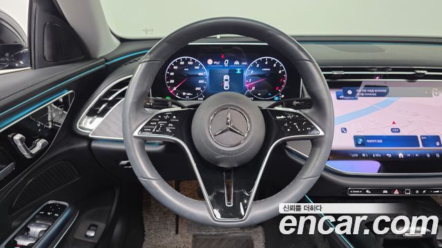 Mercedes-Benz E-Class E200 Avantgarde