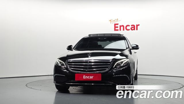 Mercedes-Benz E-Class E400 4MATIC Exclusive